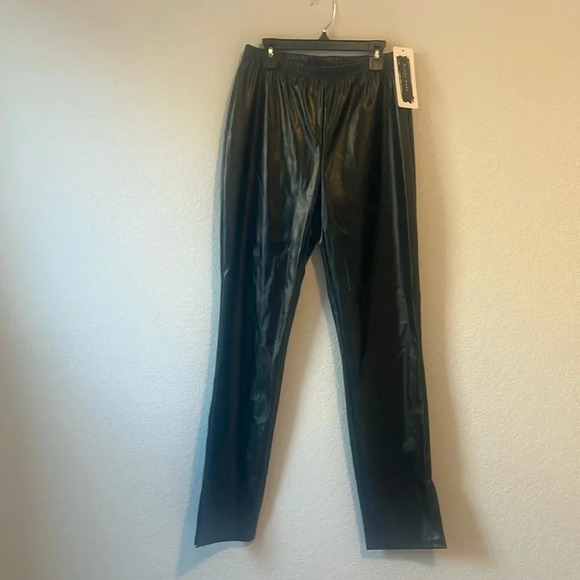 NWT Blush Mark faux leather pants size large - Picture 1 of 9